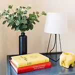 Апартаменты Elvis Apartment/11 Beds/6 Bedrooms/riga Old Town *