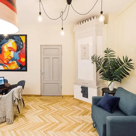 Elvis Apartment/11 Beds/6 Bedrooms/riga Old Town Riga