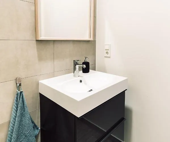 Elvis Apartment/11 Beds/6 Bedrooms/riga Old Town Appartement *