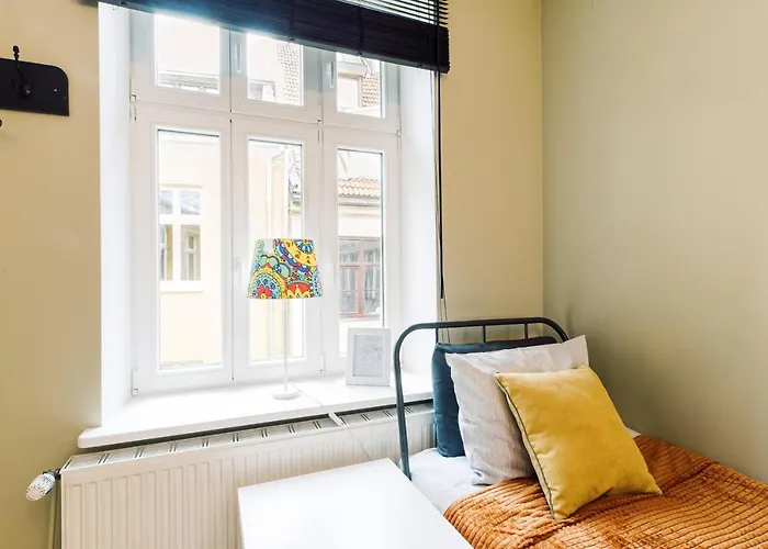 Elvis Apartment/11 Beds/6 Bedrooms/riga Old Town Apartment *